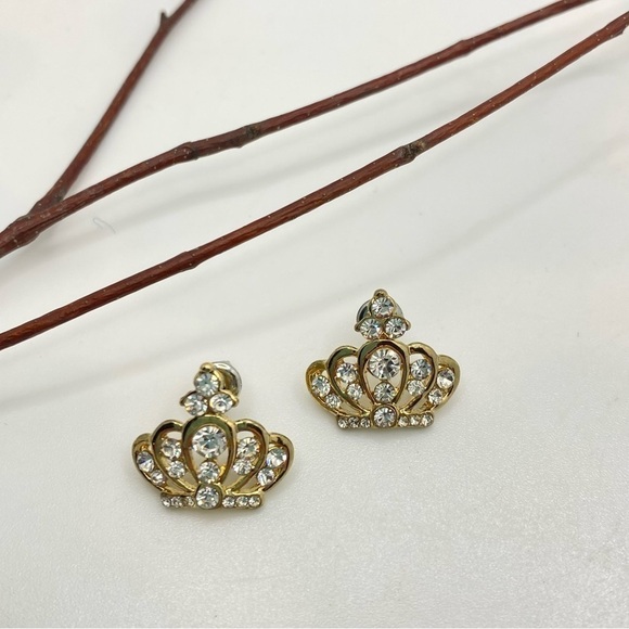 Queen Princess Crown Earrings Gold-Tone & Rhinestone Pierced Earrings - Picture 1 of 8